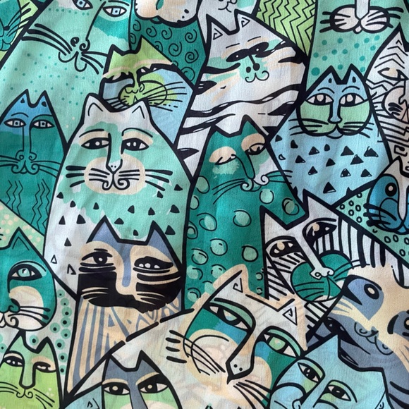 Silk scarf/wrap  in blue, turquoise, white, green and black animal “cat print - Picture 2 of 10